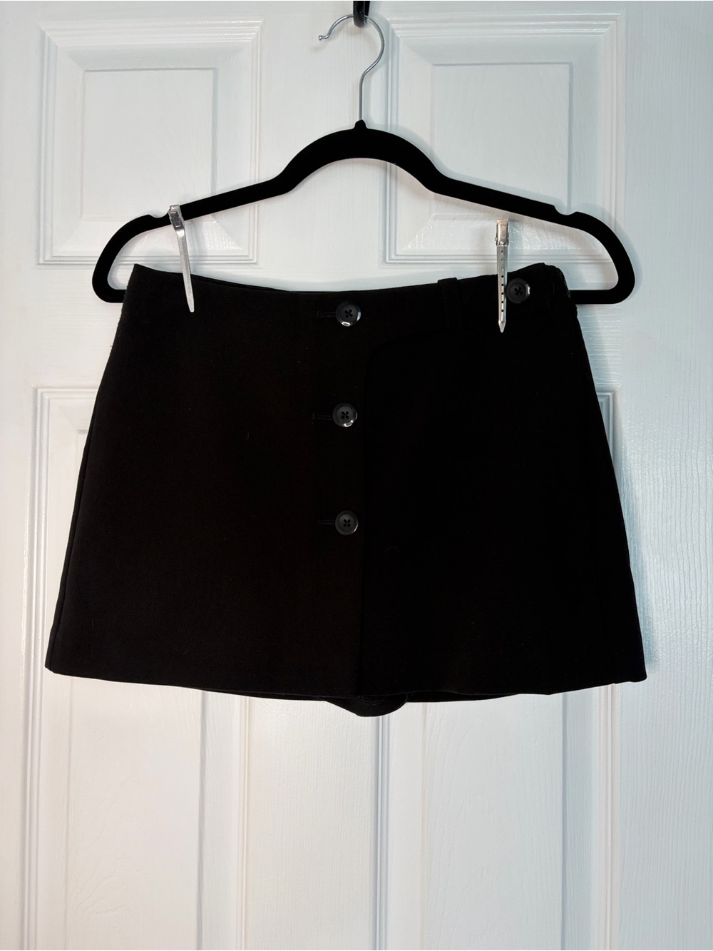 Dynamite Black Mini Skort Size 2 BNWOT